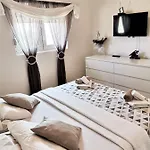 Apartment Luka *