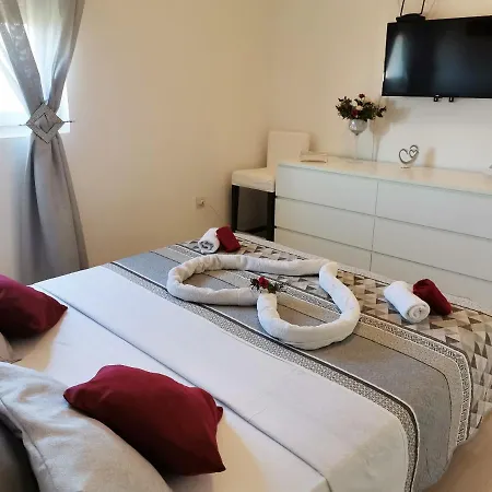Luka Apartment