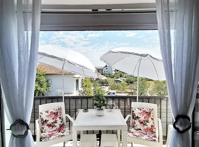 Apartment Luka Vodice